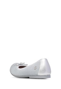 Naturino CLOTILDA - Klasické baleríny  - silber