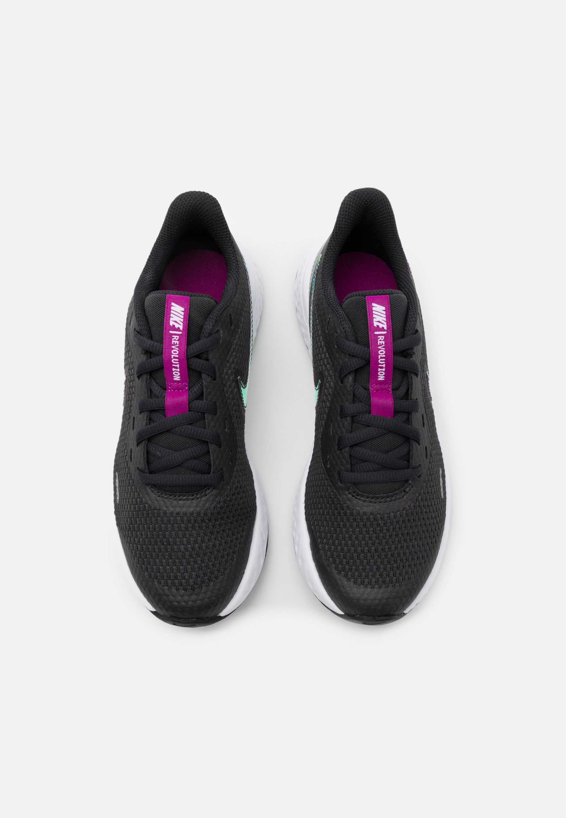 nike performance neutral