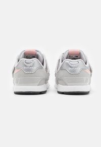 New Balance 574 - Lära-gå-skor - rain cloud