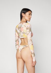 Roxy PLAYA PARADISE CROP TOP  - Bikini felső - white viva la vida