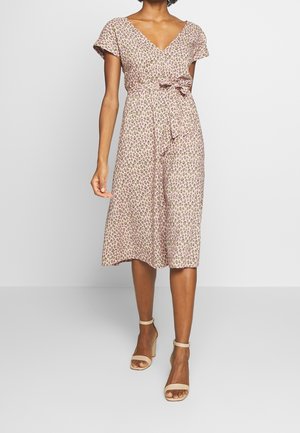 Robe de jour - light pink
