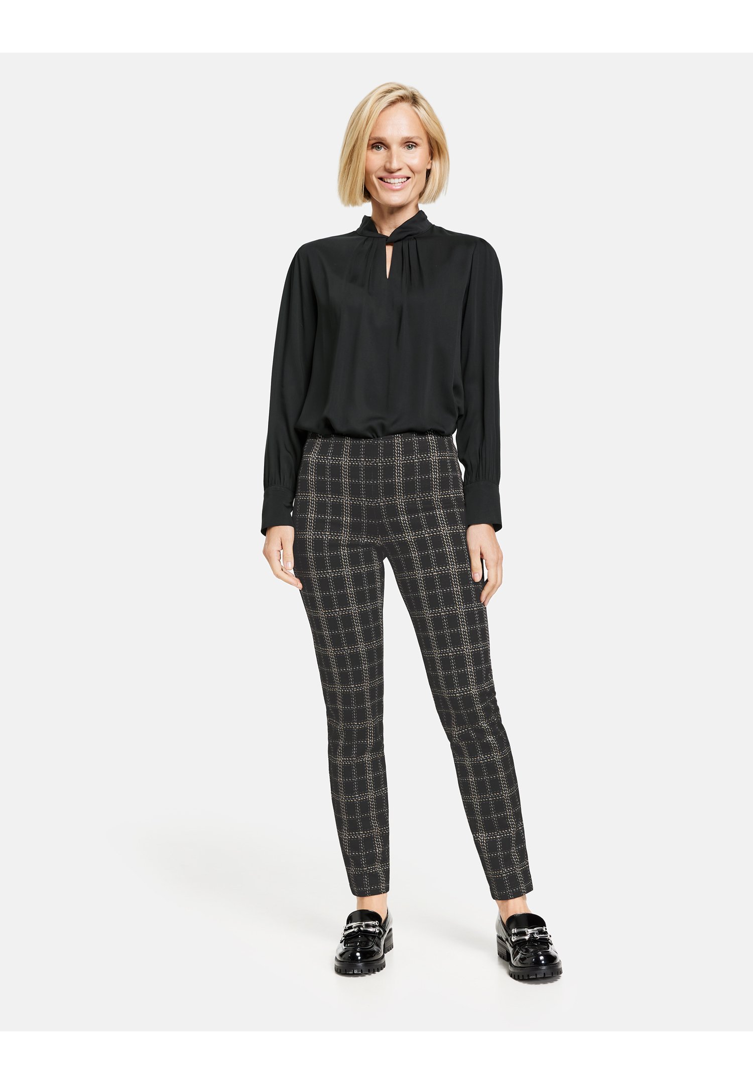 Gerry Weber Pantaloni Donna A Gamba Larga - Dritti, In Lino 100%, Con Tasche E Passanti, Materiale Sostenibile