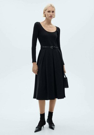 Mango Denní šaty - black
