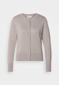 Cardigan beige clair en maille avec col rond, manches longues et fermeture à boutons à l'avant.