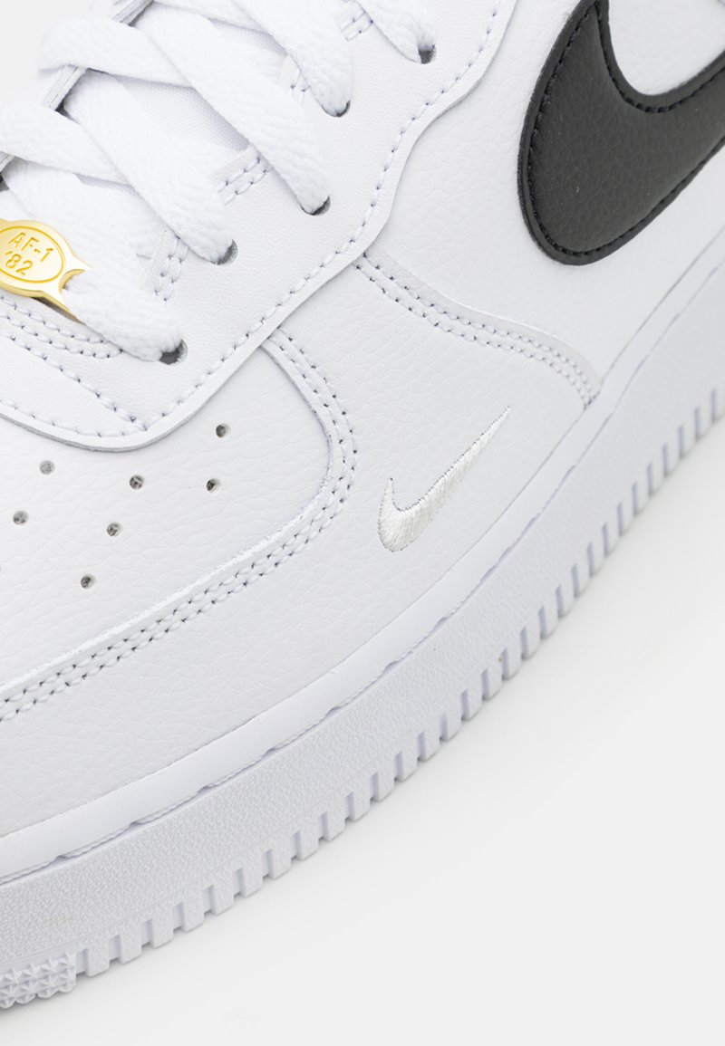Nike air force 1 07 lv8 pas cher Clearance