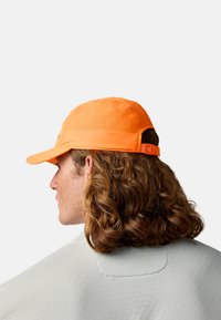 Brooks JOURNEY HAT - Lippalakki - fluoro flash