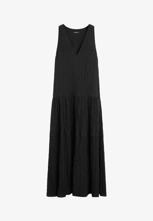 Sort ærmeløs maxikjole med V-udskæring og lagdelt, krøllet stofdesign, flydende silhuet og ingen synlige lukninger.