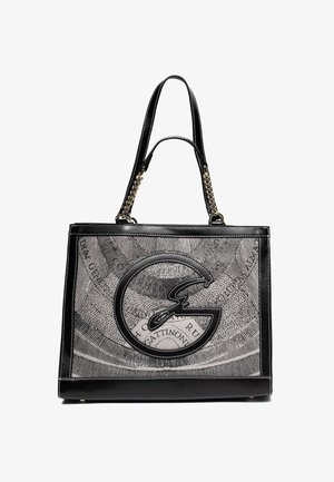 Rechthoekige zwarte en grijze handtas met een groot gestileerd "G"-logo op textuurstof, dubbele handvatten en gouden kettingaccenten.
