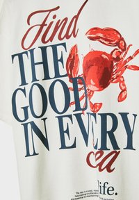 Thumbnail Image 6