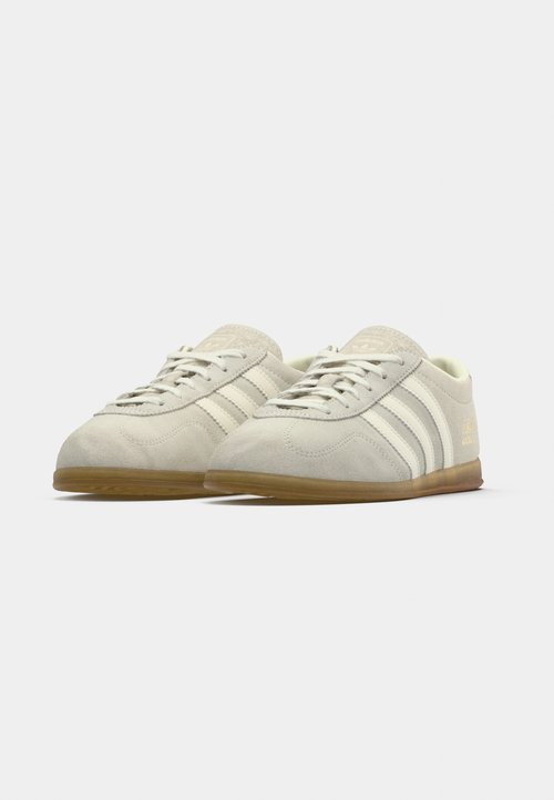 adidas gazelle silver green womens Adidas Womens Gazelle Indoor W Magic Beige White Gum IH5482 – Sneaker  Junkies main image 0