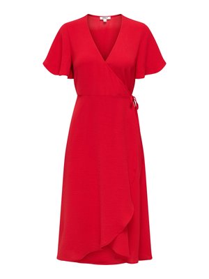 Rode wikkeljurk met korte vleugelmouwen, V-hals, zijstrik in de taille en asymmetrische geplooide zoom.