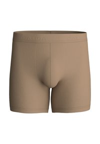 Boxer briefs da uomo in un marrone chiaro, in tessuto morbido e elastico. Presentano un elastico in vita con marchio e una tasca sagomata.
