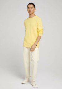 TOM TAILOR DENIM Strickpullover - pale banana yellow