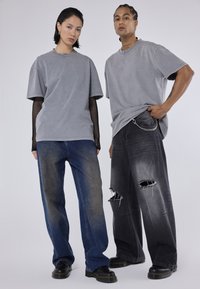 YOURTURN UNISEX - Marškinėliai su spaudiniu - grey