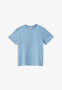 Unselected, himmelblau