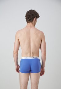 Tommy Hilfiger SIGNATURE TRUNK 3 PACK - Boxerbriefs - iris blue/sweetpea/daylight orange