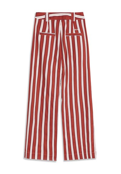 Pantalon large à rayures verticales rouges et blanches avec passants de ceinture et deux poches plaquées au dos, à plat sur fond blanc.