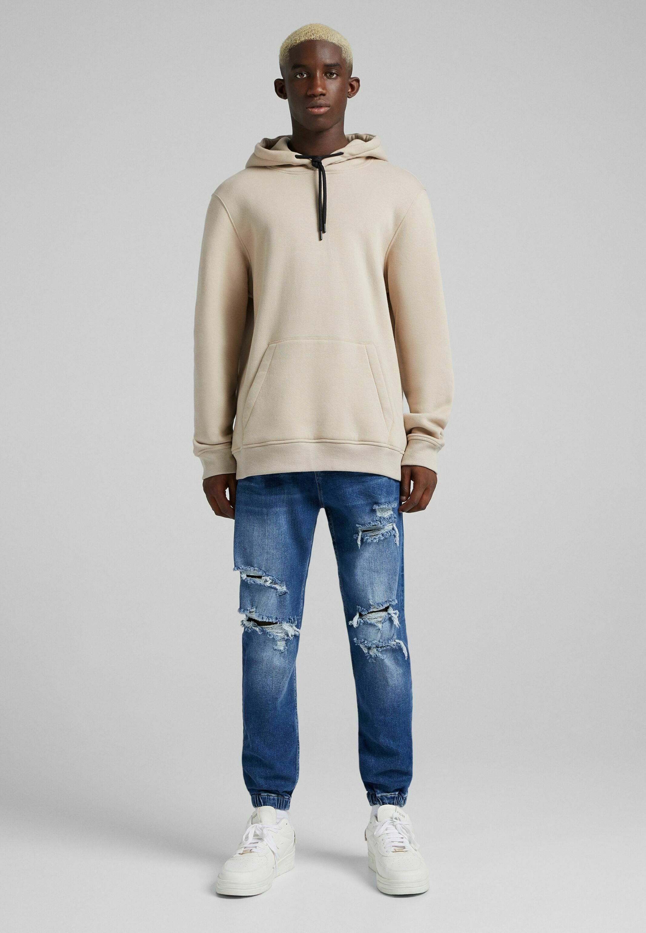 Bershka MIT ZIERRISSEN - Jeans Tapered Fit - blue black denim/blu-nero  metallico - Zalando.it