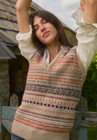 Laura Ashley FAIRISLE  TANK REGULAR FIT - Pulóver - neutral