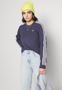adidas Originals LONGSLEEVE - Tops ar garām piedurknēm - shadow navy