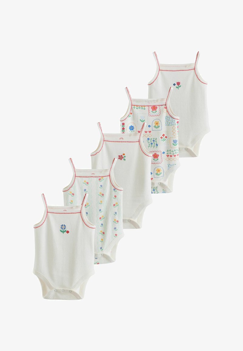 Cinq bodies blancs pour bébé avec une bordure rouge, chacun présentant une broderie florale colorée et un motif différent à l'avant.