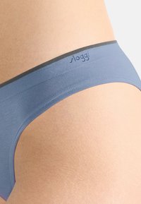 Sloggi 4ER PACK GO SENSE - String - blue shadow