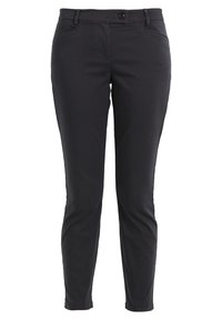 Czarne, slim-fit spodnie wykonane z lekkiego materiału. Posiadają zapięcie na guzik, szlufki na pasek oraz boczne kieszenie. Gładka faktura, dopasowany krój.