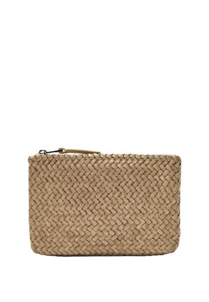 Kleine rechthoekige beige pouch met geweven textuur en ritssluiting aan de bovenkant met een trekker.