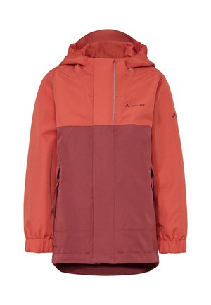 Giacca impermeabile bicolore in tonalità di rosso con cappuccio, tasche con cerniera e polsini elastici, con logo Vaude sul petto e sulla manica.