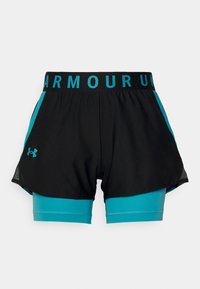 Svarta idrottsshorts med turkosa accenter, som har en bred midjeband med "ARMOUR"-etikett, och ett inre kompressionslager. Nätpaneler på sidorna.