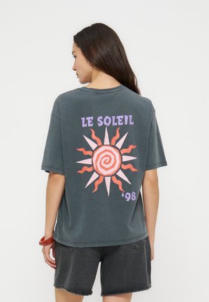 Even&Odd, T-shirt con stampa - black