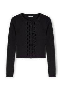 Černý zkrácený cardigan vyrobený z texturované látky, který má přední zip a dekorativní výřezy podél středu.