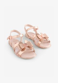 Unselected, rose gold