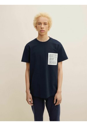MIT LOGO BADGE - Print T-shirt - sky captain blue