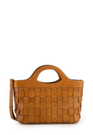 Braune Lederhandtasche mit gewebter Textur, rechteckiger Form, stabilen Griffen und abnehmbarem Schulterriemen. Reißverschlussöffnung an der Oberseite.
