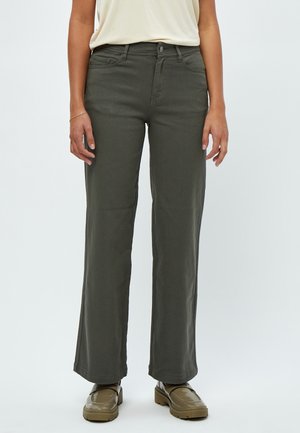 DSFLORENCE FIVEPOCKET - Flared Jeans - dark forrest