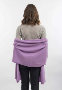 Thumbnail Image 3