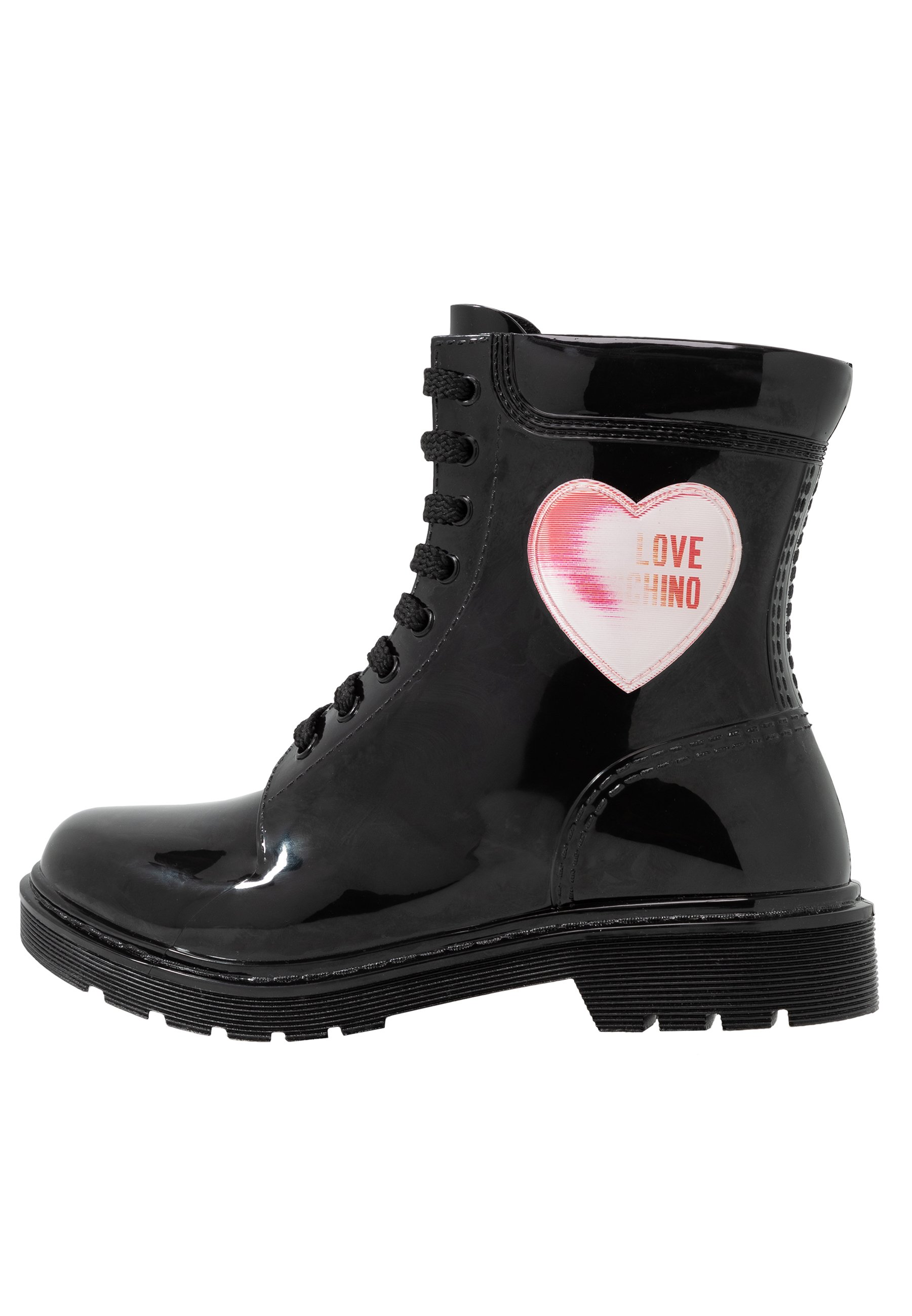 love moschino snow boots uk