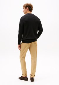 Tommy Hilfiger ESSENTIAL STRUCTURE CREW NECK - Vesta - black
