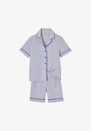 Kurzärmliges, knöpfbares gestreiftes Pyjama-Oberteil mit passenden Shorts mit elastischem Bund, ausgestattet mit blauen Paspelierungen an Ärmeln, Kragen und Saum.