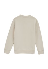 Bluza bej cu mâneci lungi, manșete cu striații și decolteu rotund. Textură netedă, fără modele vizibile sau accesorii. Vedere din spate.