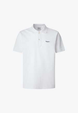 Valge lühikeste varrukatega puuvillane polo särk, millel on kahekohaline nööbiplakk ja väike tumehall kaubamärgi logo vasakul rinnal.