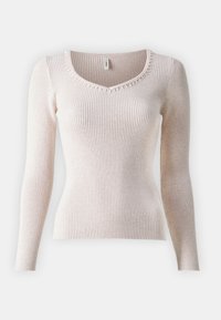 Pull beige clair côtelé à manches longues avec un décolleté en V et de petites perles décoratives le long du col.