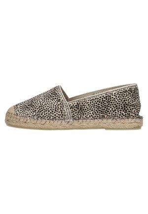 Slip-On Espadrille mit beigem und schwarz gepunktetem Stoffobermaterial und geflochtener Jutsohle.
