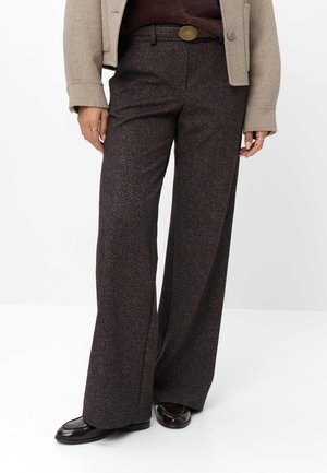 BRAX, STYLE MAINE - Trousers - brunette