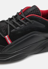 HUGO LEON - Tenisice - black