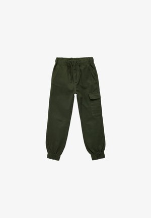 Pantalones cargo verde oscuro con cintura elástica, cierre de cordón, bolsillos laterales y puños ajustados. Fabricados con tela de algodón duradera.