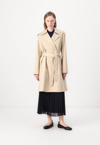 BOSS Šineļveida mētelis - open beige