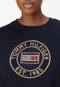 Tommy Hilfiger NAUTICAL - Sweatshirt - desert sky