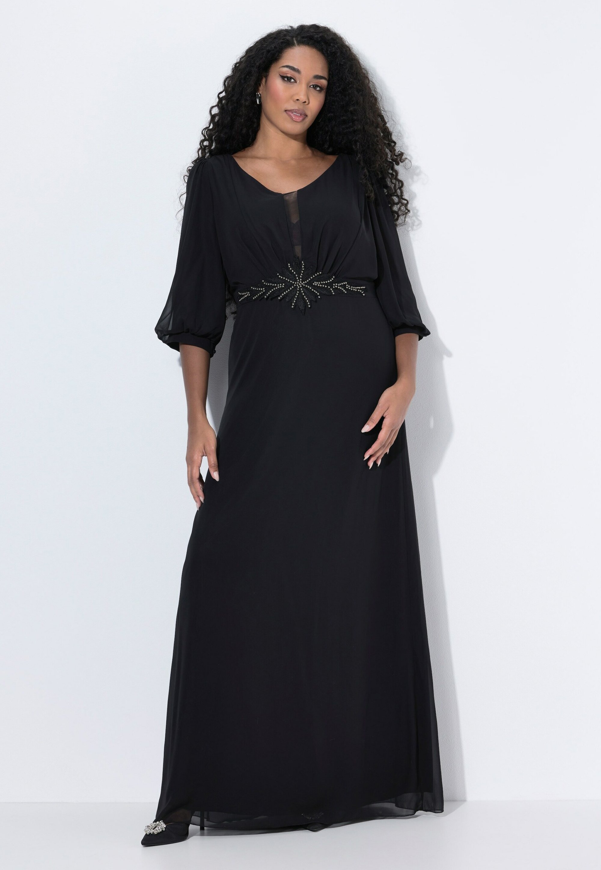 Ulla Popken LAYERED PLUNGING NECKLINE Maxi-jurk black/zwart - Main Image